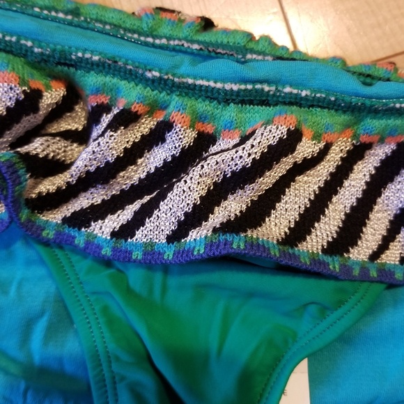 NWT Cecilia Prado triangle top bikini, knit detail - Picture 3 of 7